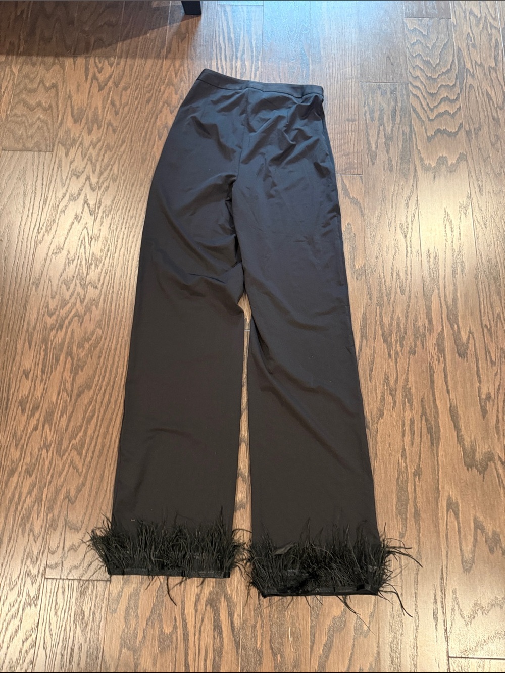 Trendyol Black Wide-Leg Pants with Feather Trim - Picture 2 of 9